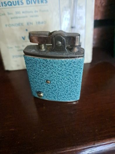 Vintage Lighter