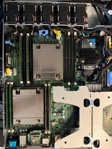 Dell PowerEdge R430 2 x Intel Xeon E5-2623 v3 3GHz