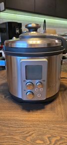 Sage The Fast Slow Pro pressure cooker