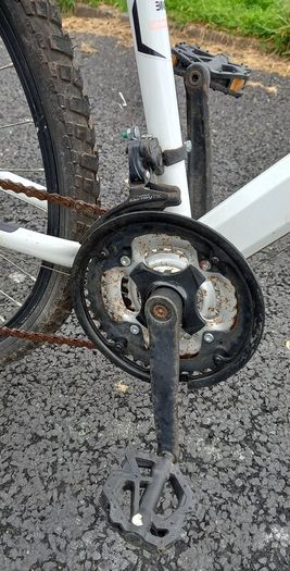 Teenagers/adult mountain bike