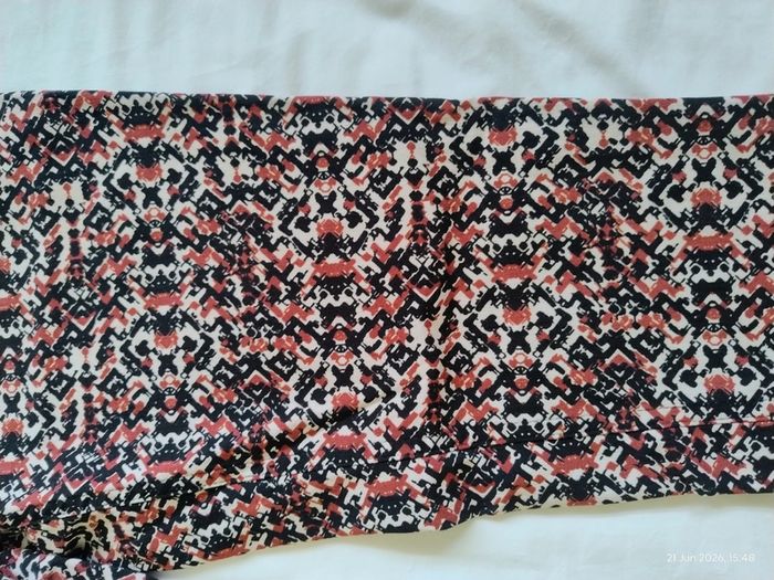 Jegging style trousers