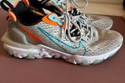 Unisex Nike Runners - Size UK8 / EU42.5