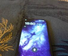 Google pixel 9a - like new - comes with box & 2 screen protectors