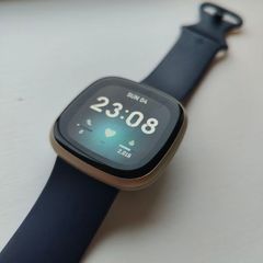 Fitbit Versa 3