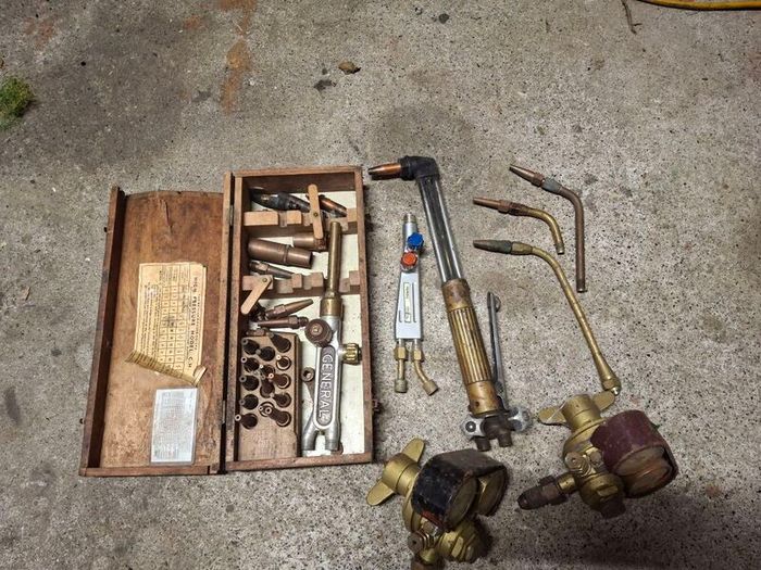 gas cutting and welding torches