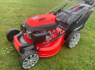 Harry Lawnmower