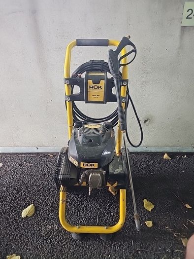 ROK petrol power washer