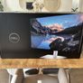 Dell monitor - excellent condition with original box and cables Image 3