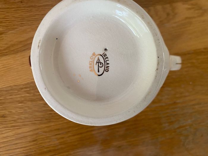 Arklow pottery jug