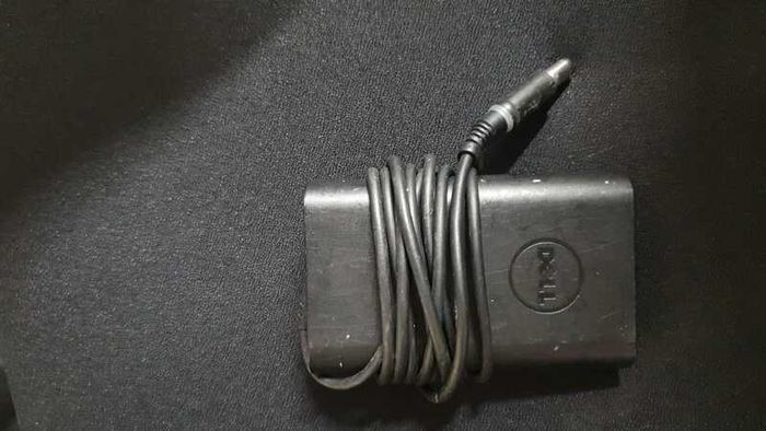 Dell 65w Round Pin