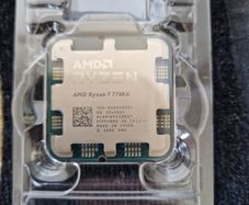 AMD Ryzen 7 7700X Processor - AM5 (Perfect Condition)