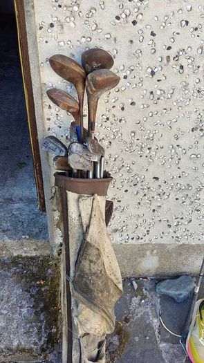 Antique golf clubs