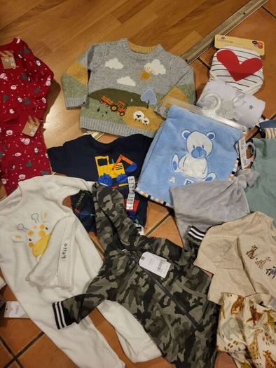 Baby clothes