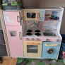 play kitchen Image 4