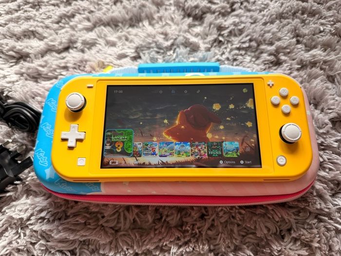 Nintendo Switch Lite Yellow | Modded | 128GB SD Card | Ready to Play