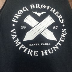 Cropped vintage lost boys t shirt size medium