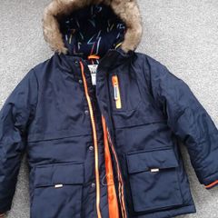 NEW.boy's winter jacket. Age 6/7