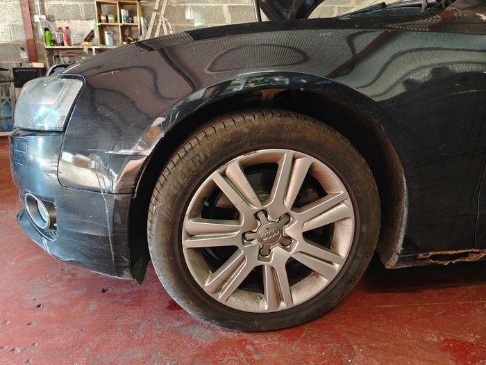 Audi A5 b8 1.8tfsi for breaking