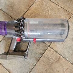 Dyson outsize main unit