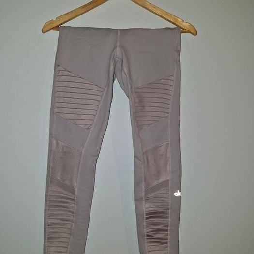Alo Yoga Moto Leggings