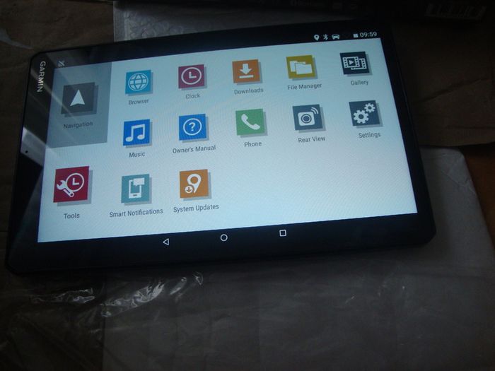 sat nav Garmin dezl LGV1000, for trucks, HGV