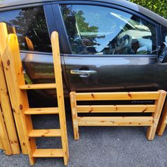 Flexa top bunk bed