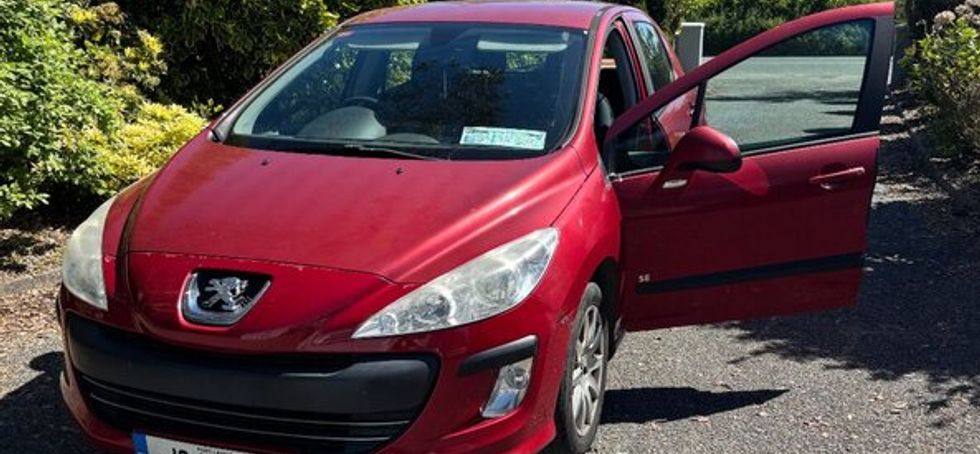 Peugeot 308 HDI Diesel 2010. NCT May 2027