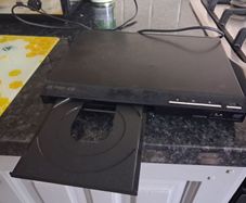 dvd player