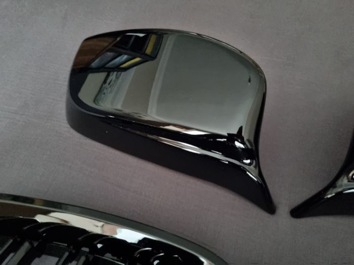 BMW 5 Series E60 E61 Kidney Grilles & Mirror Covers Set Brand New