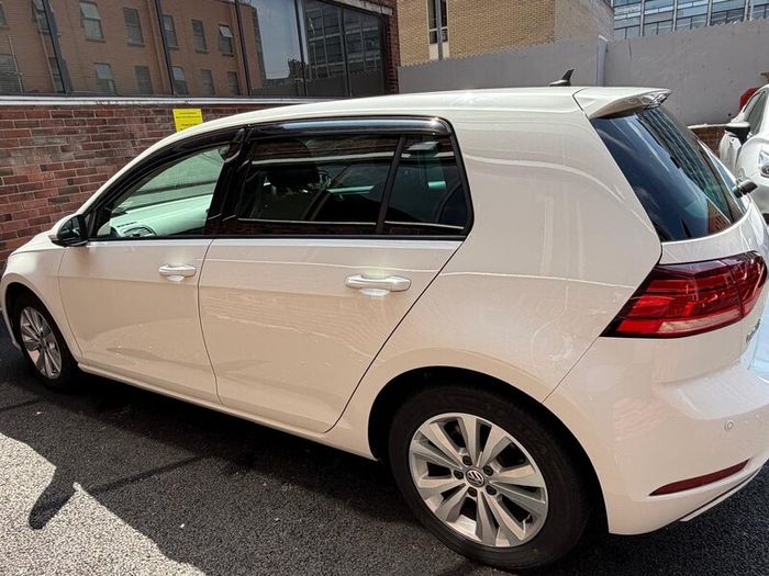 Volkswagen Golf 2018 COMFORTLINE 1.2 Petrol TSI