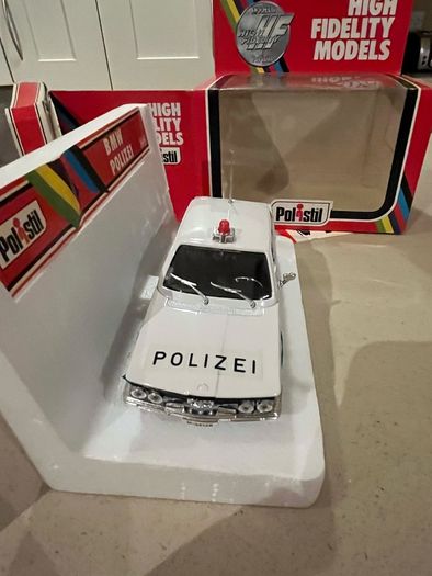 BMW Serie 5 German police 1/24 rare NIB