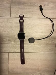 Fitbit Versa 3 Smartwatch