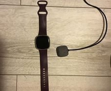 Fitbit Versa 3 Smartwatch