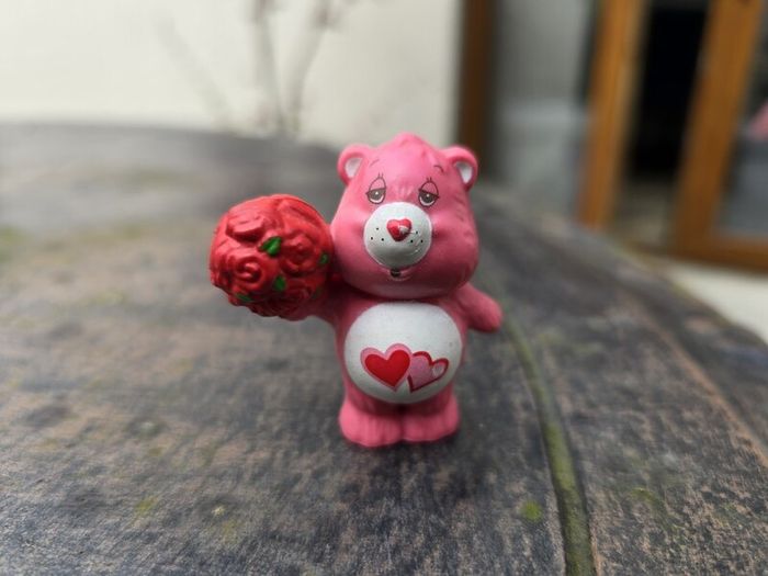 Lots of Heart Love Bear Carebear Mini Figure 1983-1984 Kenner A.G.C.