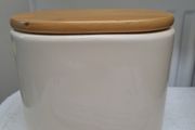 Vintage Mindy Brownes biscuit container