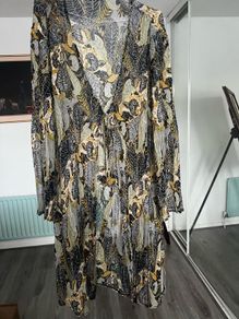 size 16 holiday dressy top