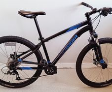 Rockrider disc mountain bike like new