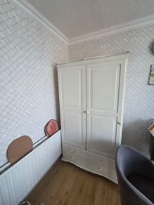 FREE wardrobe
