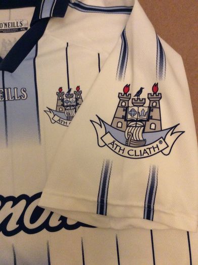 Dublin Jersey. Season 2004/2006. Official Oneills Dublin GAA Goalkeepers Jersey. Authentic Original From 2004. Not A Modern Day Remake.