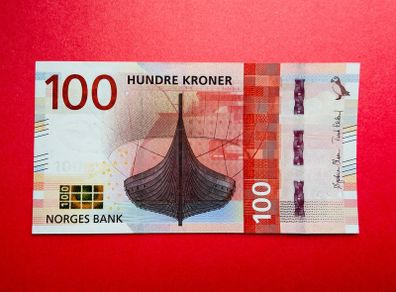 NORWAY  100  Kroner  2016. Pick  54  ( Uncirculated )
