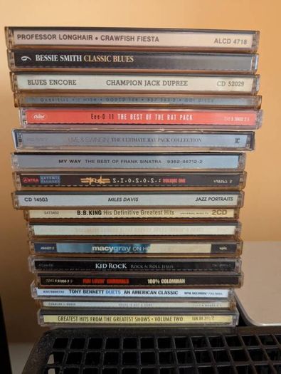 CD collection 200+ CDs pink floyd
