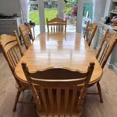 Kitchen table & chairs