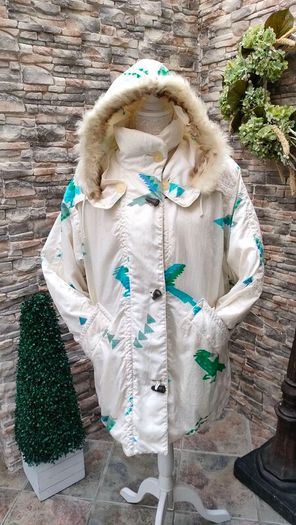 Vintage 1980's  Belfe Vera Puimino d'Oca ladies winter jacket  Made in Italy  Size 14 Unique vintage piece Amazing condition for its age