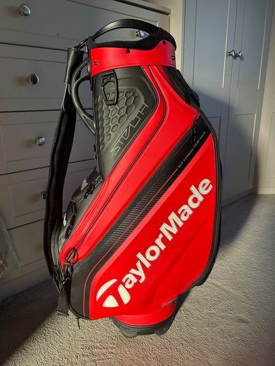 Taylor Made Stealth Tour Bag (Red & Black)