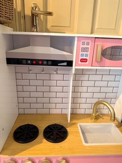 toy kitchen