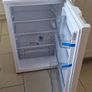 Selling a spotless Nordmende undercounter fridge Image 2
