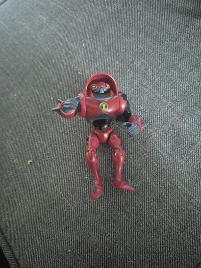 Ben 10 alien collection