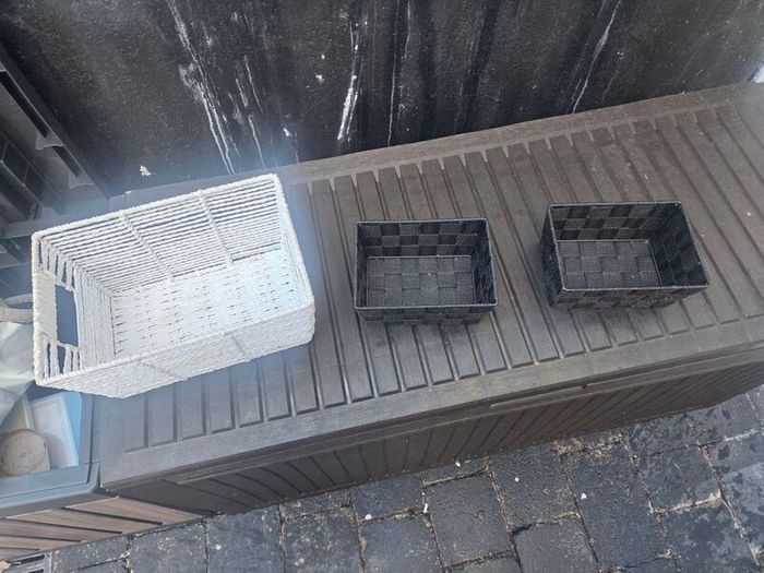 storage baskets 2 euro for all 3