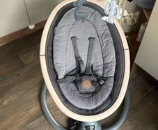 Electric baby swing chair