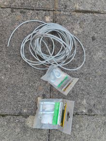 6m Galvanised Steel Wire Rope | Diall 12mm Dee Shackle (610kg Max Load) | Steel Wire Thimbles